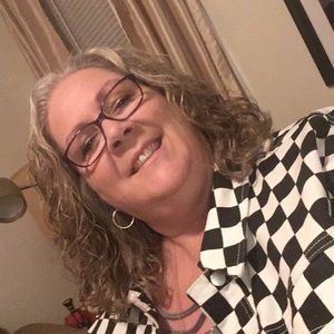 Meet your Posher, Terri